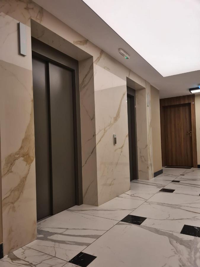 Venice Apartment, Self Check-in 24h, Free Parking * Познань